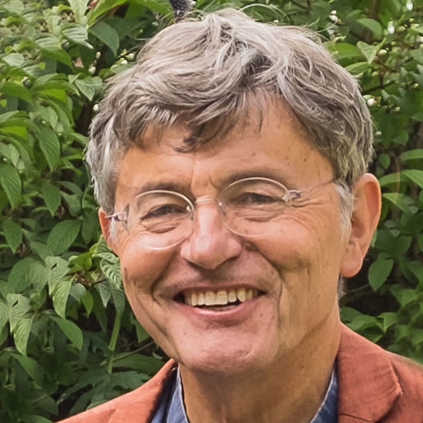 ROBERT HUTCHISON (1941-2017)